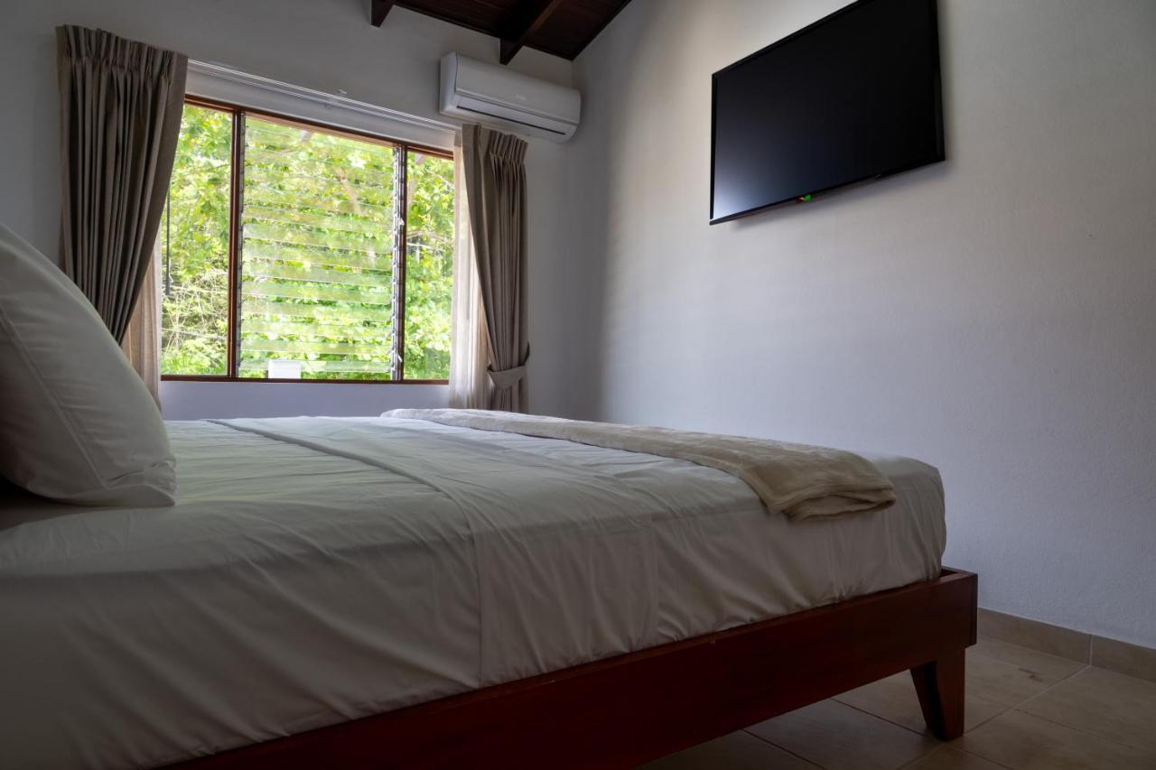 Fuego Del Sol Beachfront Hotel Jacó Екстериор снимка