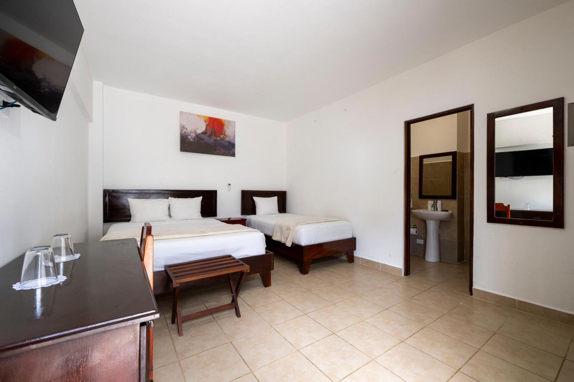 Fuego Del Sol Beachfront Hotel Jacó Екстериор снимка